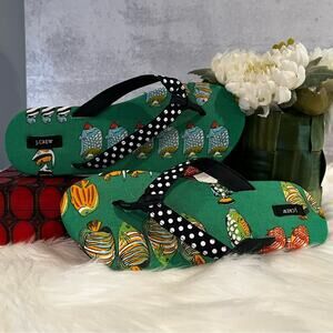 NEW J. Crew Grosgrain Ribbon Classic Polka Dot Tropical Fish Flip Flop Sandals 6